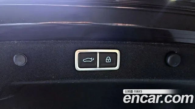 Hyundai Grandeur Hybrid (GN7) id 2638637 из Кореи 18