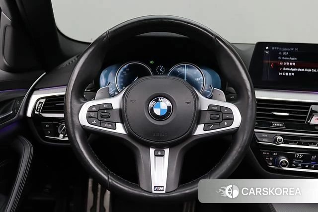 BMW 5 Series (G30) id 4900697 из Кореи 18