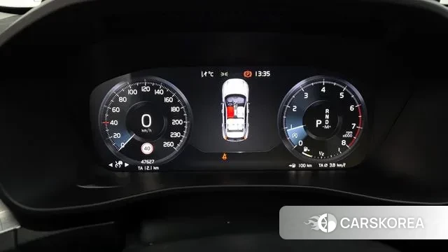 Volvo XC40 id 3396598 из Кореи 18