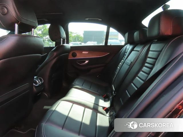 Mercedes-Benz E-Class W213 id 4445149 из Кореи 18