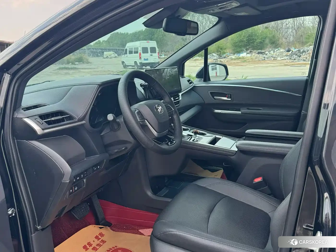Toyota Sienna id 4548053 из Китая 8