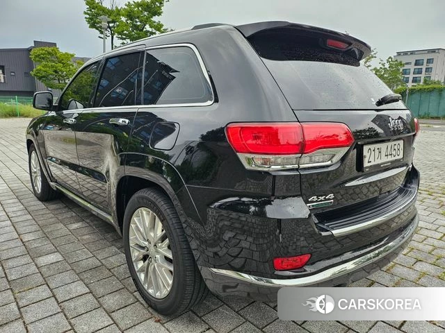 Jeep Grand Cherokee id 4596125 из Кореи 18