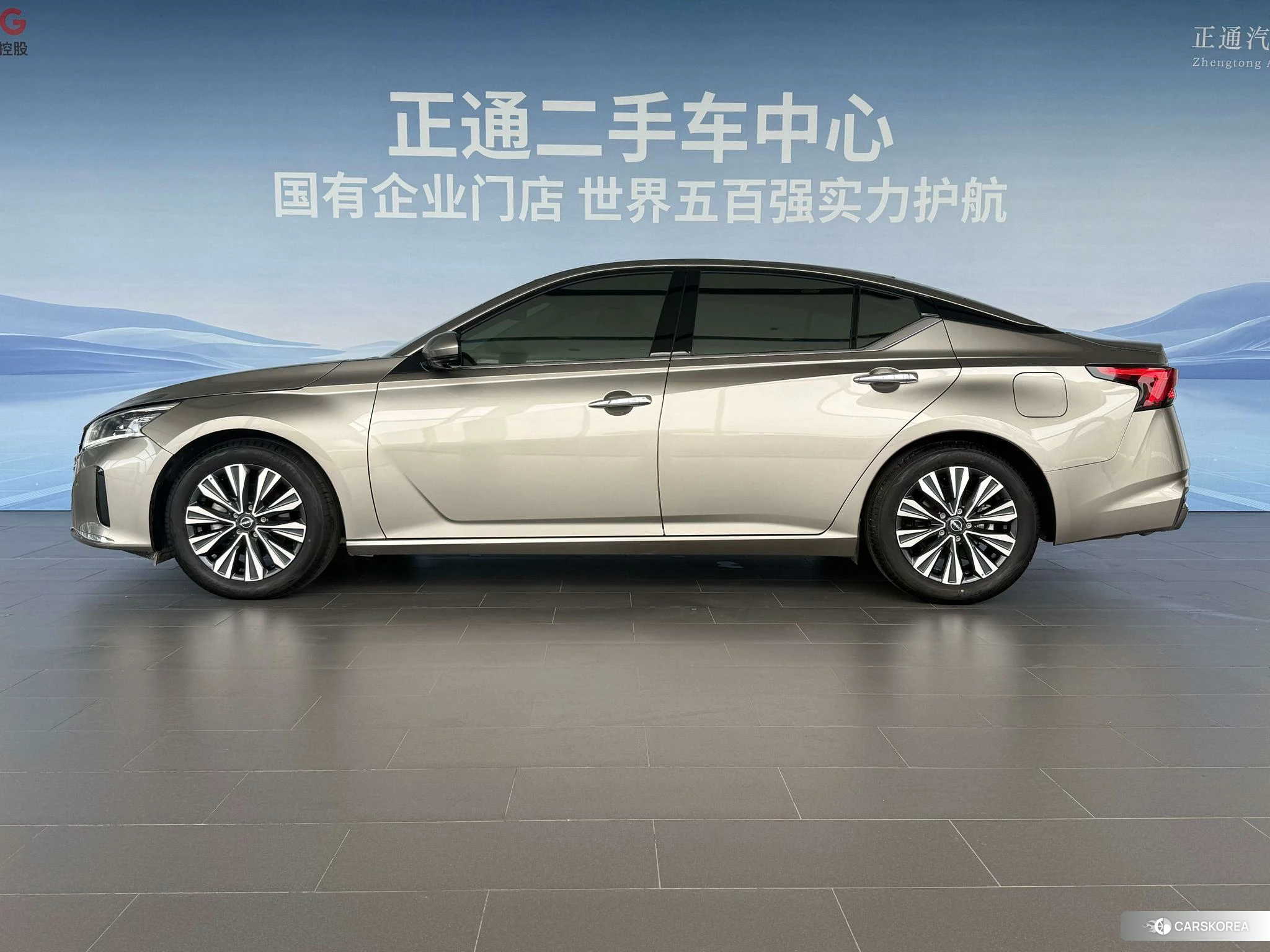 Nissan Teana id 4498751 из Китая 25