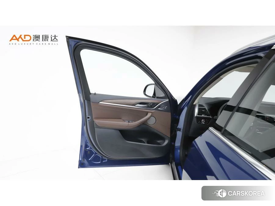 BMW X3 id 4452301 из Китая 8