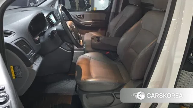 Hyundai The New Grand Starex id 3407866 из Кореи 12