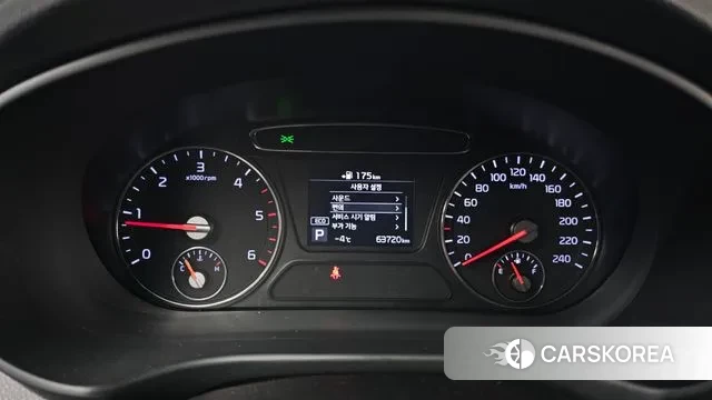 Kia The New Sorento id 3536355 из Кореи 18