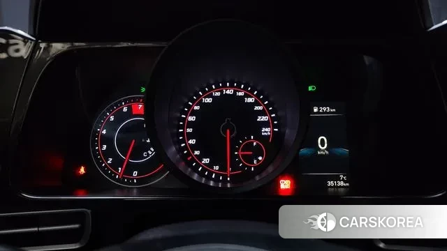 Hyundai Avante (CN7) id 3385013 из Кореи 18