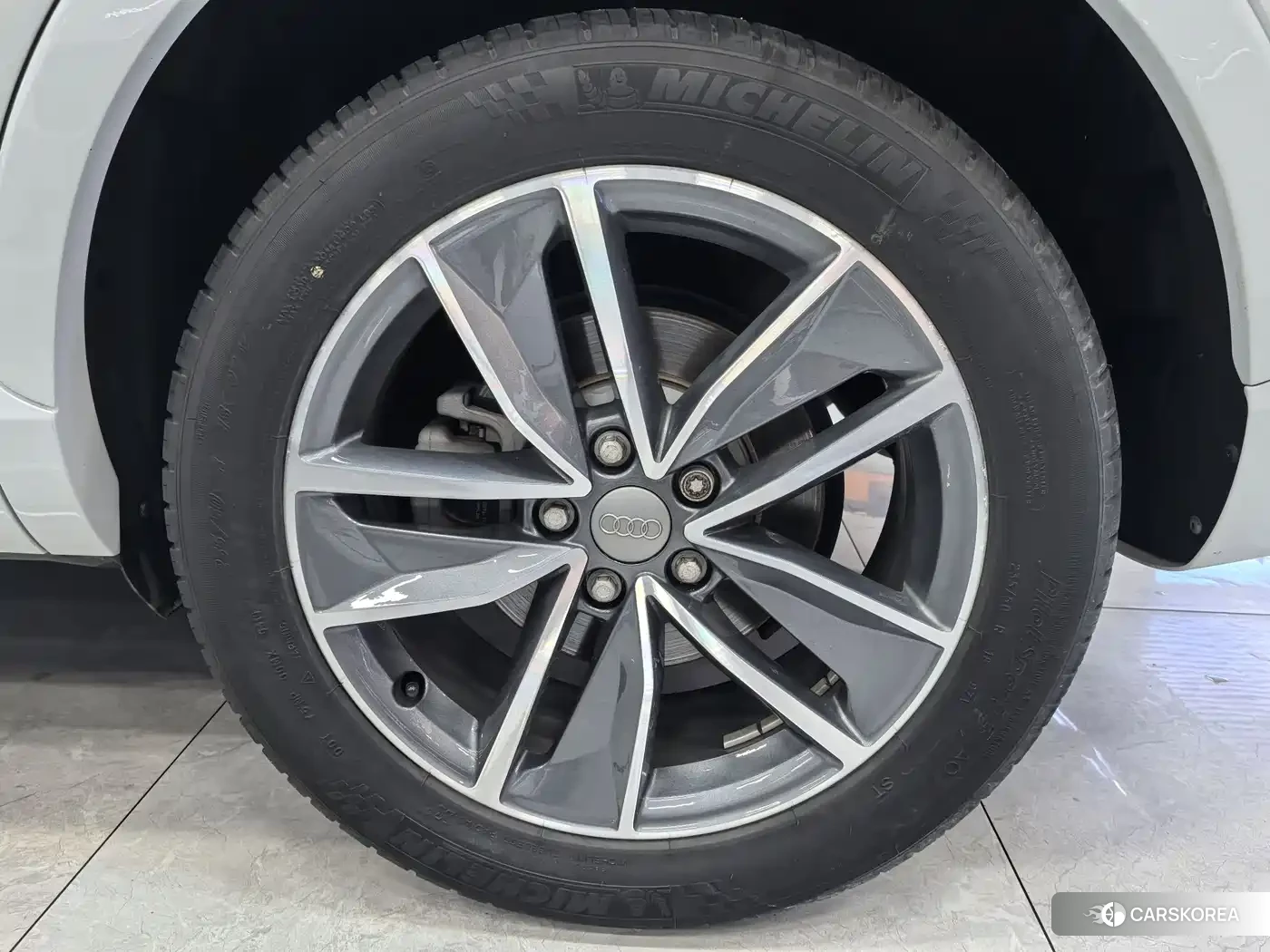 Audi Q3 id 4659927 из Китая 13