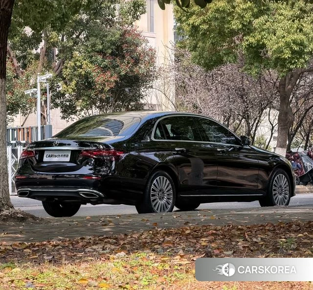 Mercedes-Benz E-class id 4374482 из Китая 20