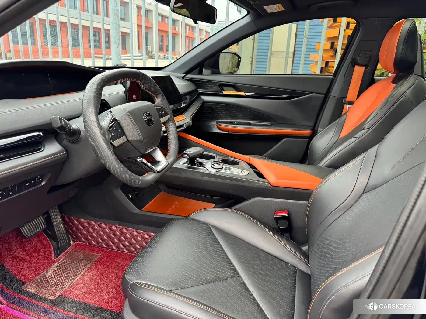 Chang'an Changan UNI-V id 4538702 из Китая 13