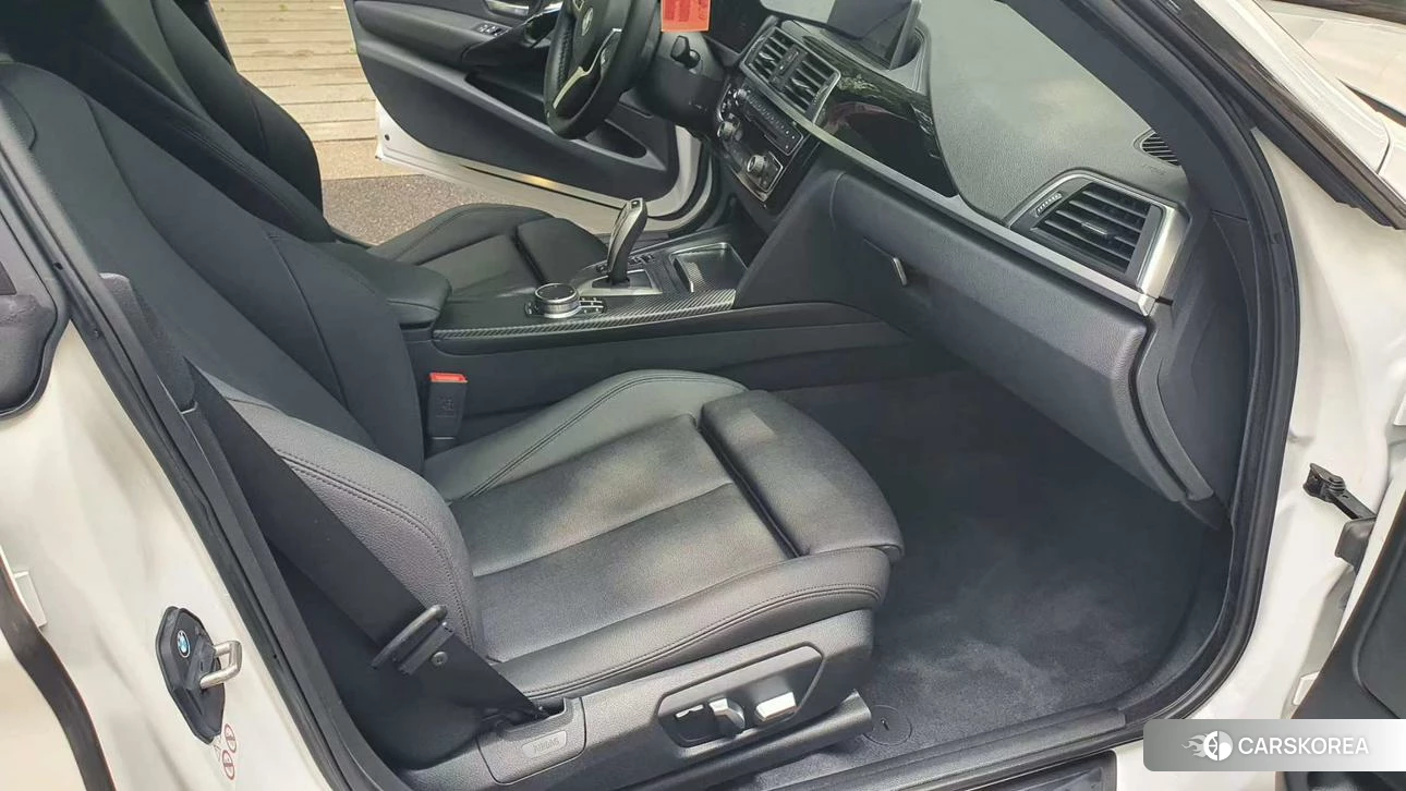 BMW 3 series GT id 4467366 из Китая 22
