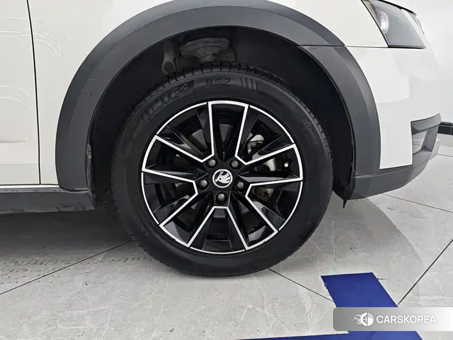 Skoda Octavia id 4600931 из Китая 14