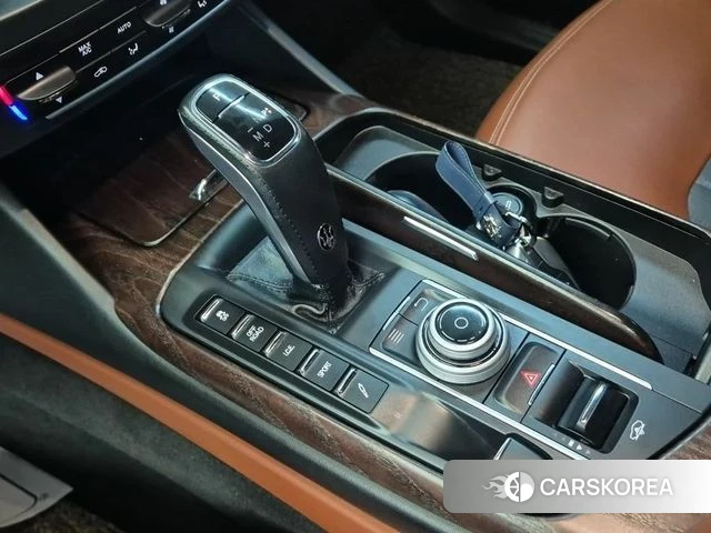 Maserati Levante id 3834656 из Кореи 16