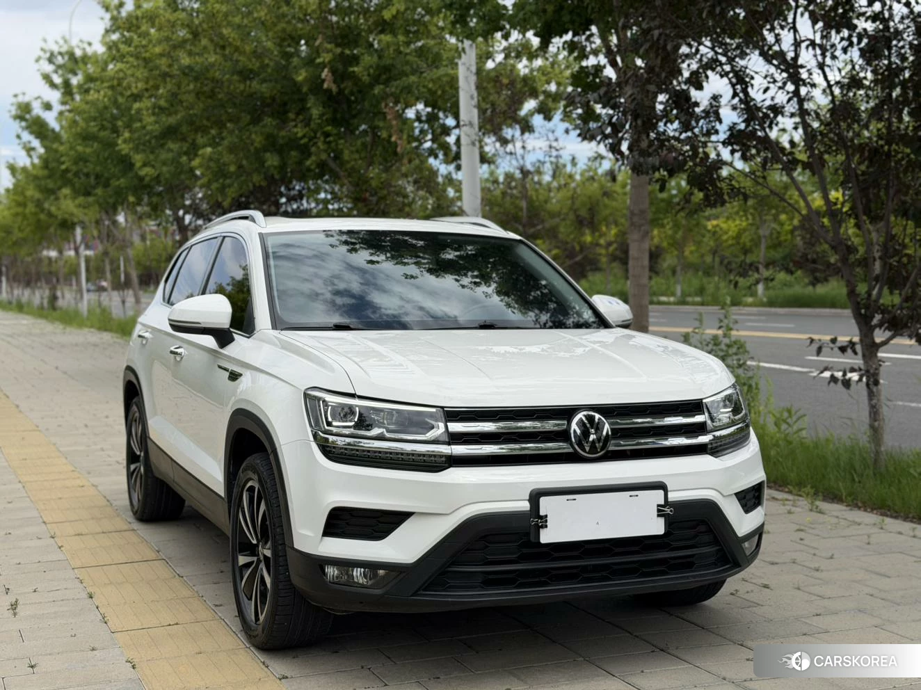 Volkswagen Tharu id 4510348 из Китая 17