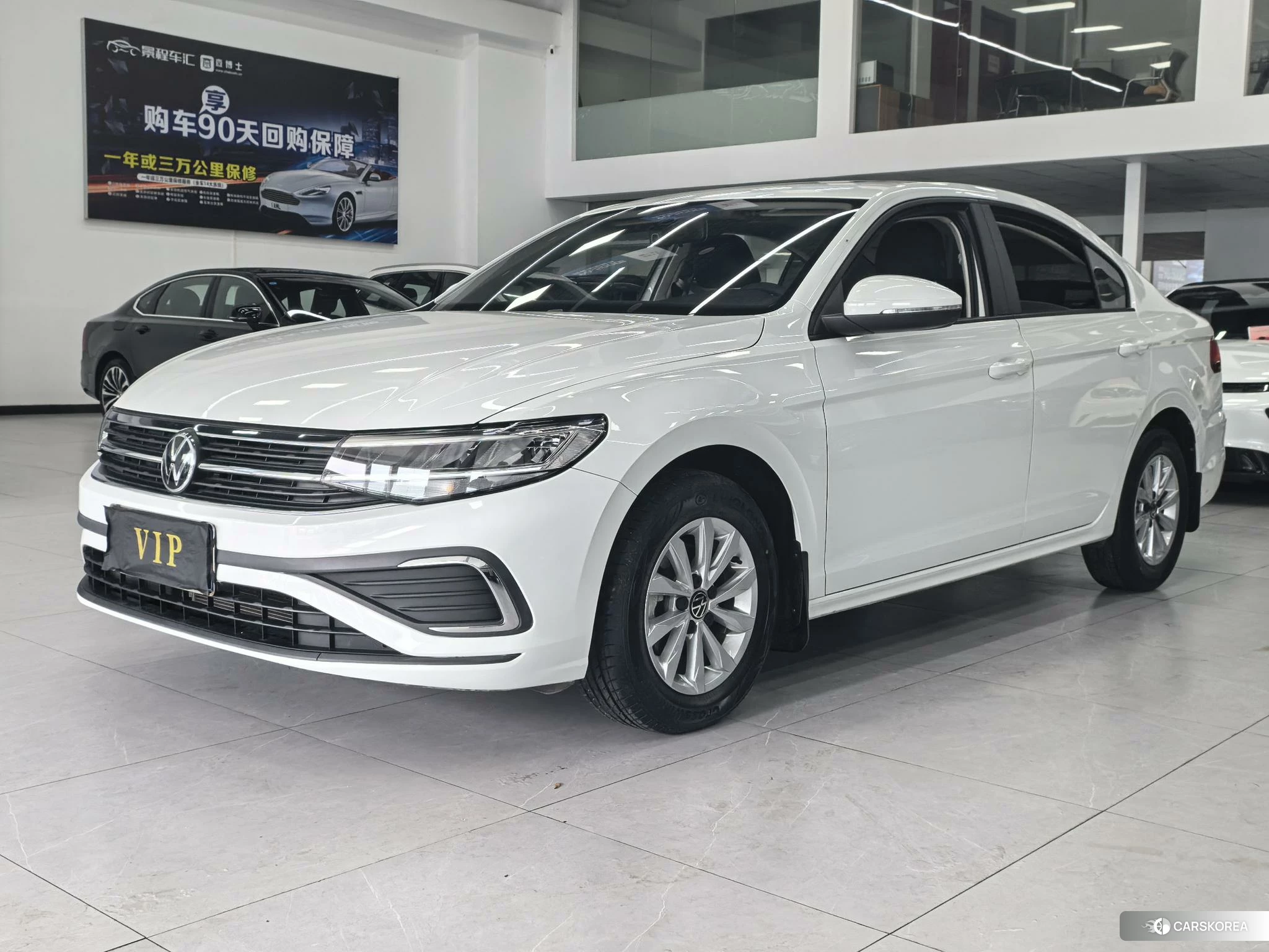 Volkswagen Bora id 4513564 из Китая 11