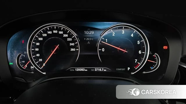 BMW 5 Series (G30) id 4325768 из Кореи 18
