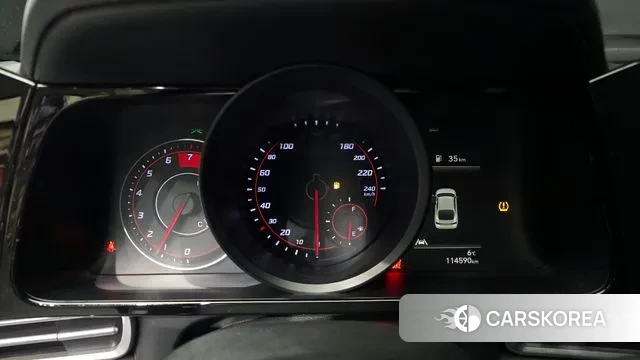 Hyundai Avante (CN7) id 3379918 из Кореи 18