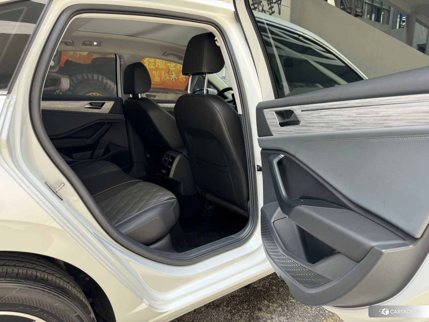 Volkswagen Sagitar id 4486192 из Китая 15