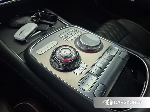 Genesis G90 (RS4) id 3425363 из Кореи 16