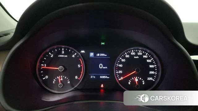 Kia Stonic id 4269296 из Кореи 31