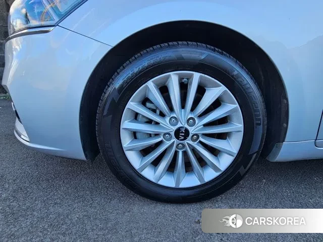 Kia Come New K7 id 3505280 из Кореи 18