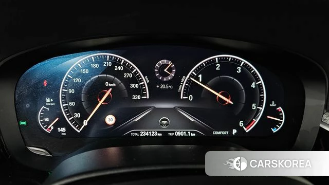 BMW 5 Series (G30) id 4496583 из Кореи 18