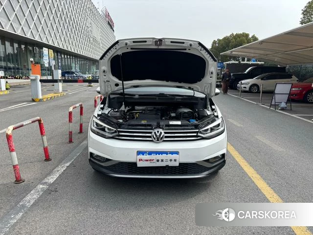 Volkswagen Touran L id 4238643 из Китая 12