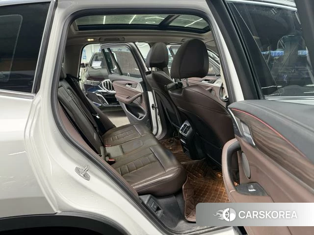 BMW X3 id 4275929 из Китая 21