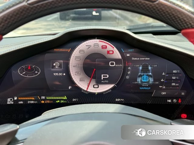 Ferrari SF90 Spider id 4186461 из Кореи 17