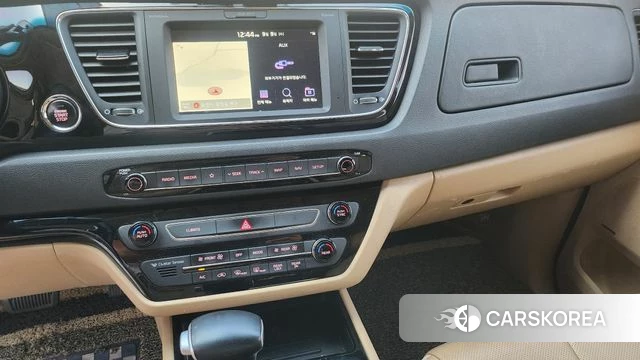 Kia The New Carnival id 4842651 из Кореи 18