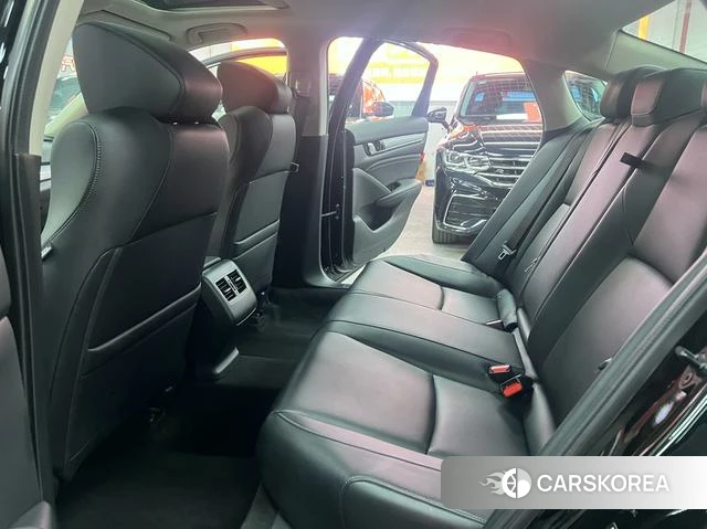 Honda Accord id 4219306 из Китая 13