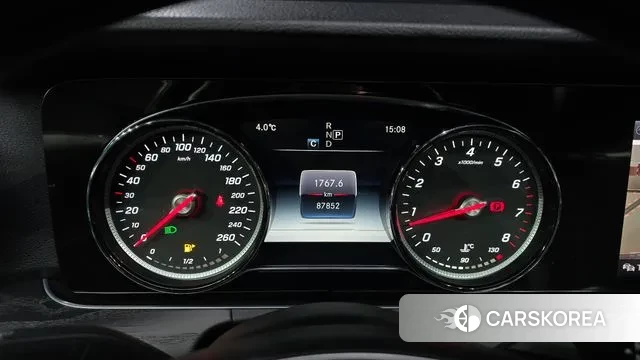 Mercedes-Benz E-Class W213 id 3617404 из Кореи 18