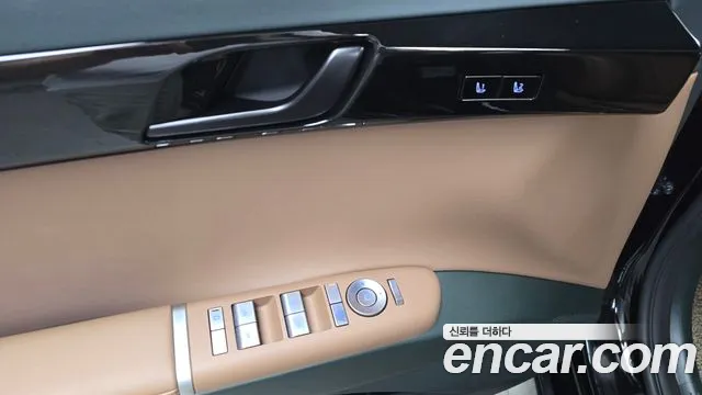 Hyundai Grandeur Hybrid (GN7) id 2639354 из Кореи 18