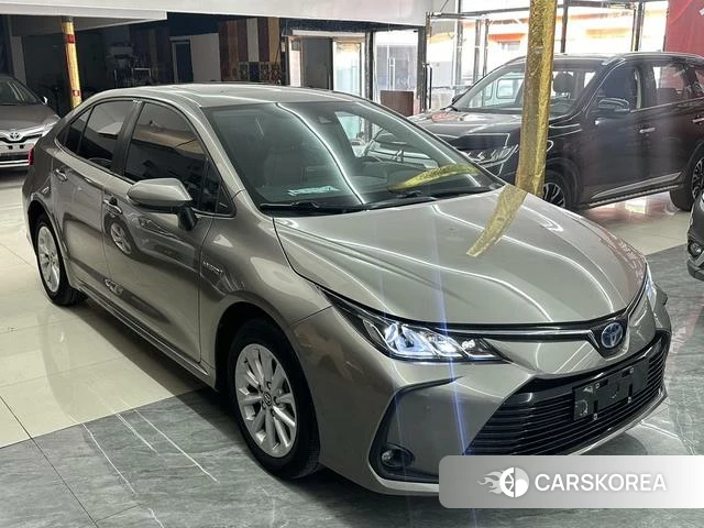 Toyota Corolla id 4367060 из Китая 8