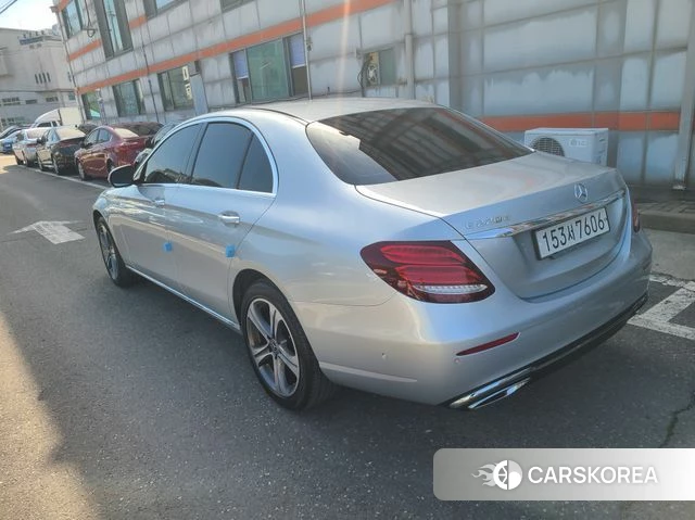 Mercedes-Benz E-Class W213 id 3924562 из Кореи 18
