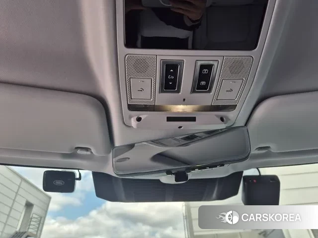 Land Rover Defender (L663) id 3750777 из Кореи 18