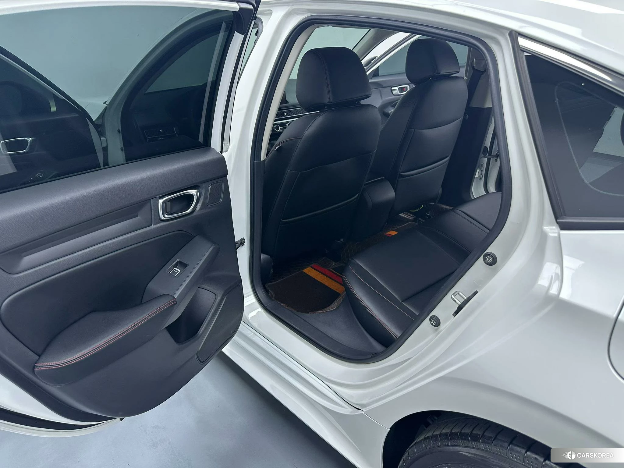 Honda Civic id 4452366 из Китая 8