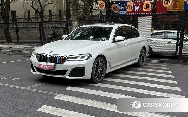 BMW 5 series id 4301665 из Китая 13