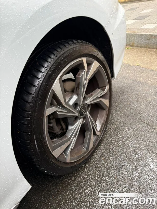 Audi A3 (8Y) id 2821150 из Кореи 9