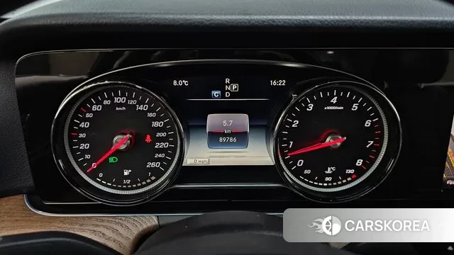 Mercedes-Benz E-Class W213 id 3489990 из Кореи 18