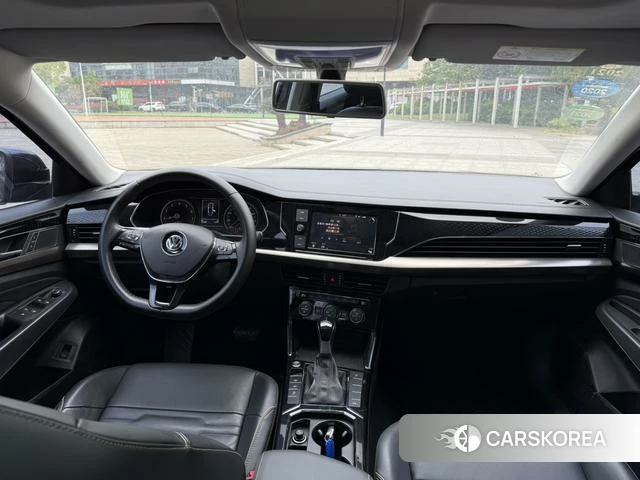 Volkswagen Passat id 4242248 из Китая 12