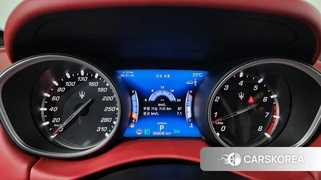 Maserati Levante id 4377186 из Кореи 35