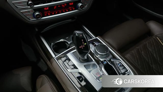 BMW 7 Series (G11) id 4470815 из Кореи 35