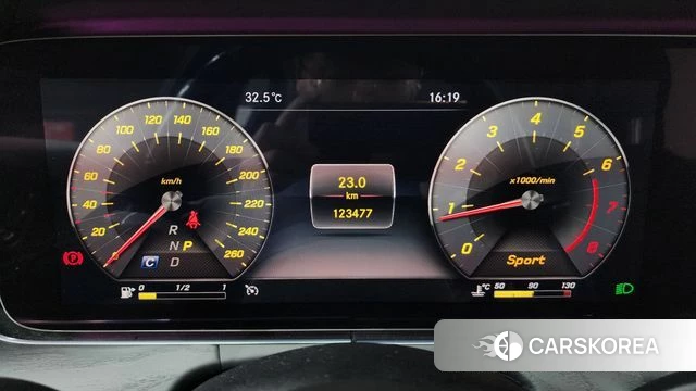 Mercedes-Benz E-Class W213 id 4765137 из Кореи 35