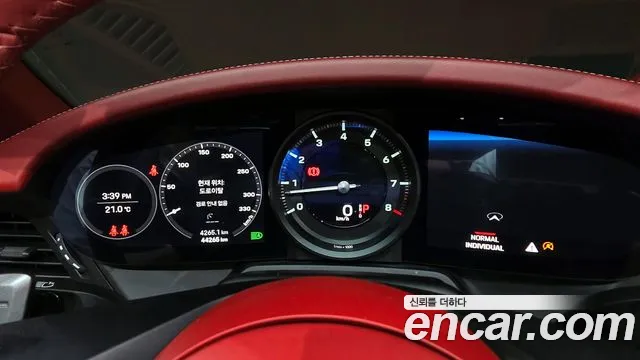 Porsche 911(992) id 2678737 из Кореи 18