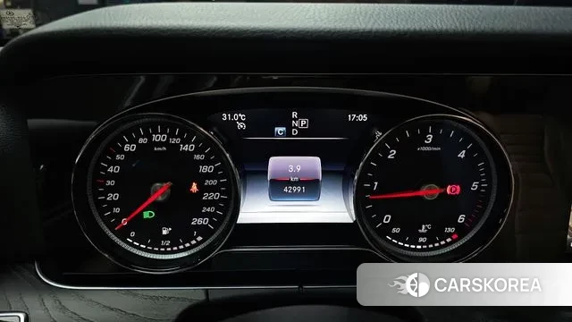 Mercedes-Benz E-Class W213 id 3009194 из Кореи 18