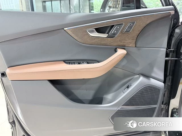 Audi Q7 id 4333899 из Китая 15