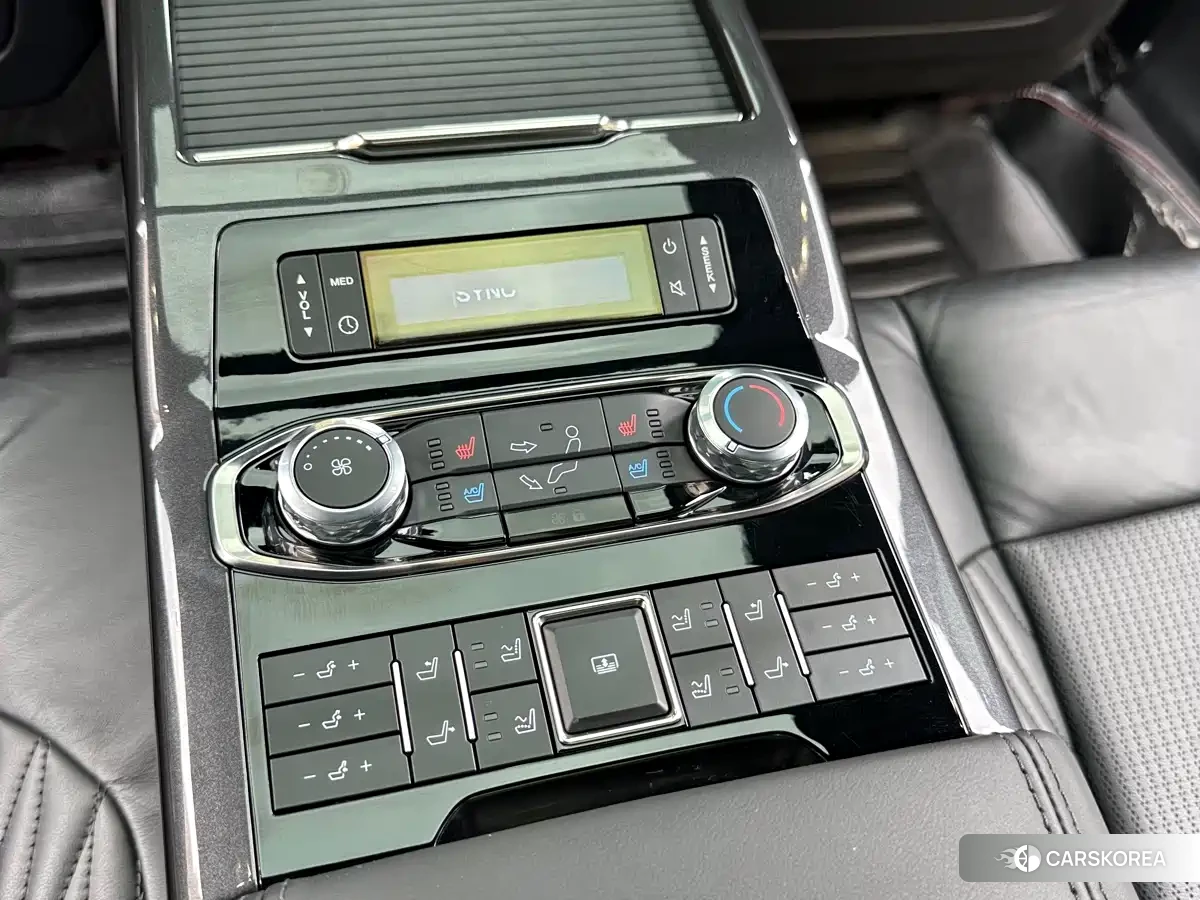 Ford Taurus id 4607133 из Китая 29