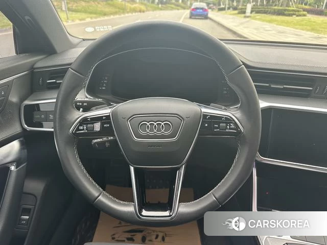 Audi A6L id 4278789 из Китая 22