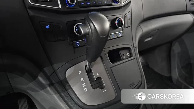 Hyundai The New Grand Starex id 3018847 из Кореи 18